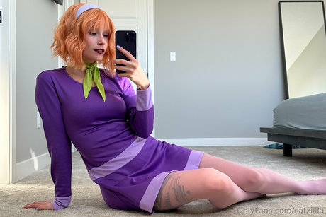 thick girls onlyfans adult images