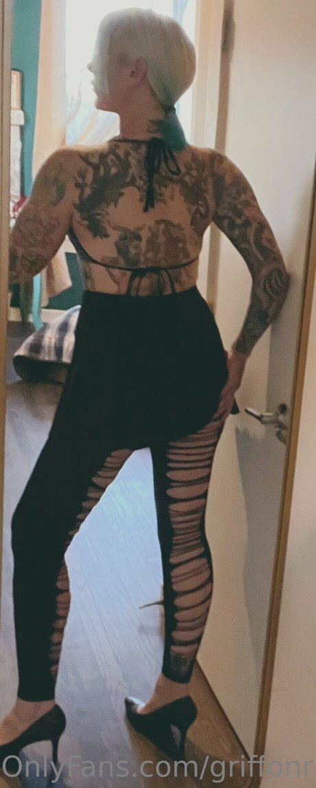 Griffon Ramsey model adult img