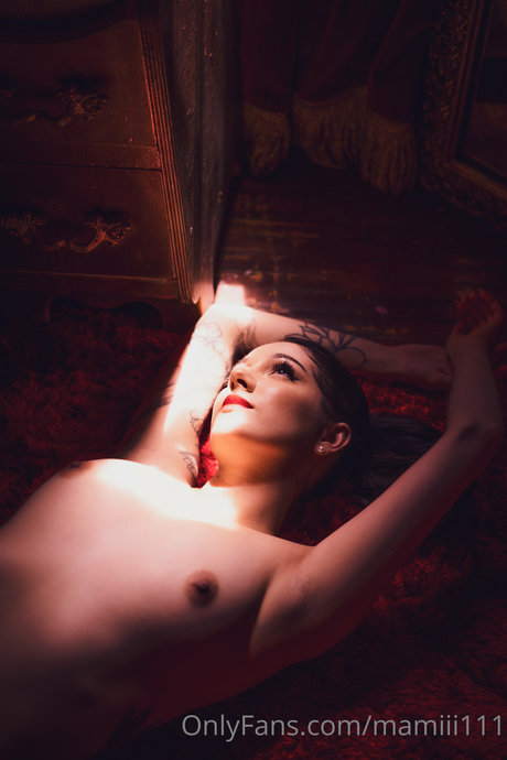 mirror selfie onlyfans sexy naked archive