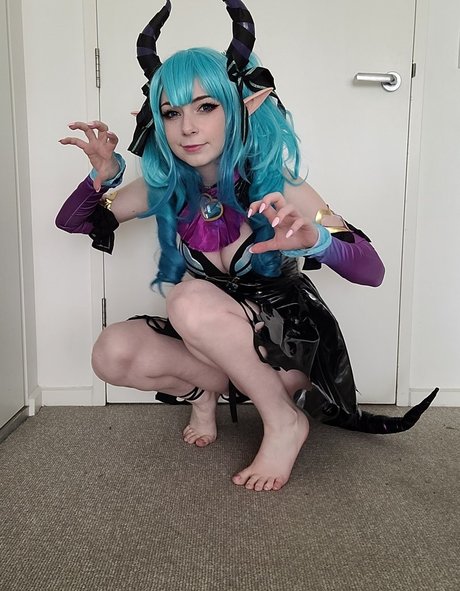 Elefire Grey pornstar nude picture