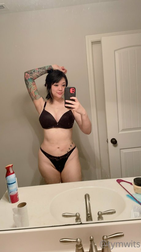 Tymwits pornstar erotic gallery