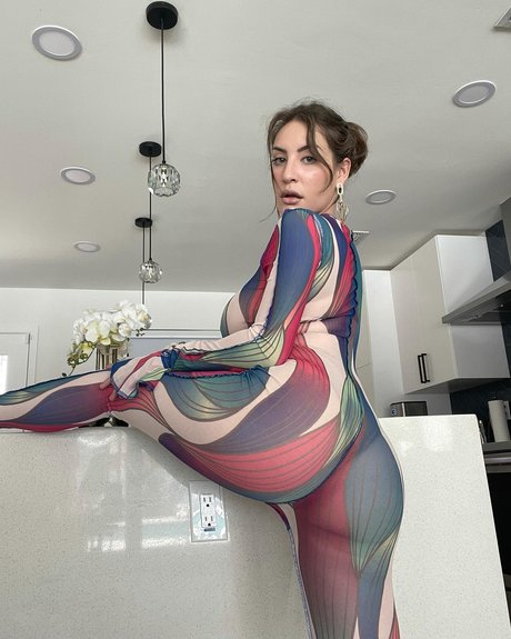 Samantona erotic actress photos