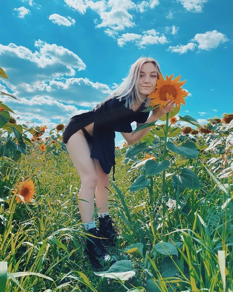 Leya Gornaya model free picture