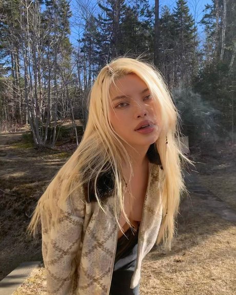 blonde handjob onlyfans nudes picture