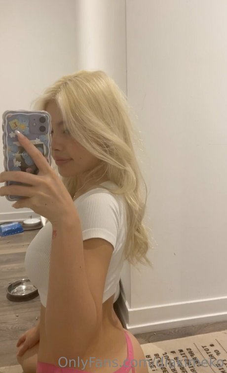 hairy vagina onlyfans beautiful naked img