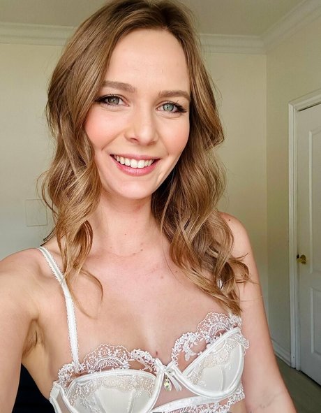 stella sedona_ nude actress pics