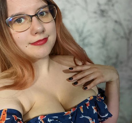 mommy onlyfans sexy photo