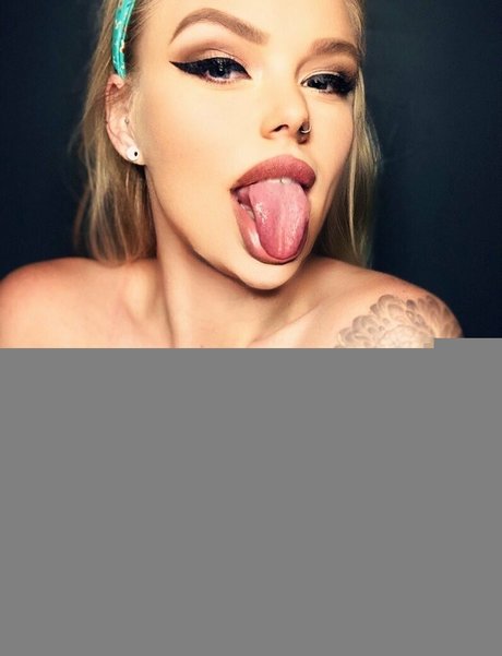 hot milf onlyfans sexy photos