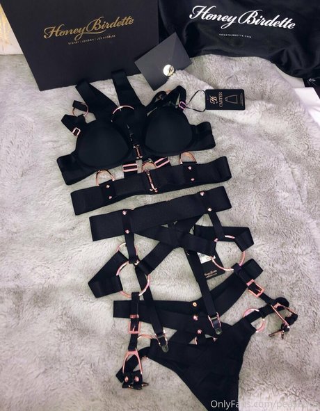 sexy teen onlyfans beautiful naked images