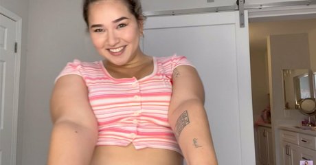 kellijellibelli perfect actress picture