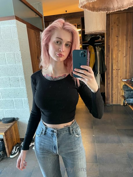 Flame Jade nudes actress photos