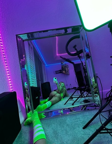 stars onlyfans free pic