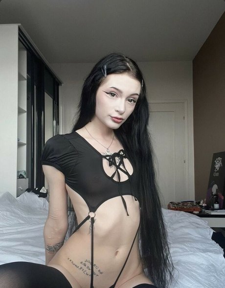 Ady Dark hd pornstar pic