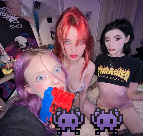 small onlyfans top pics