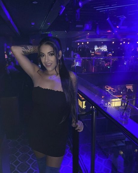 Mia Martinez nude star img