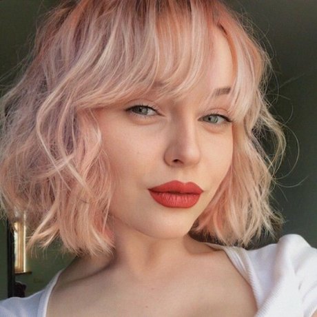 Simona Borb star sexy image