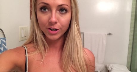 Brooke Marks pornstar pretty images