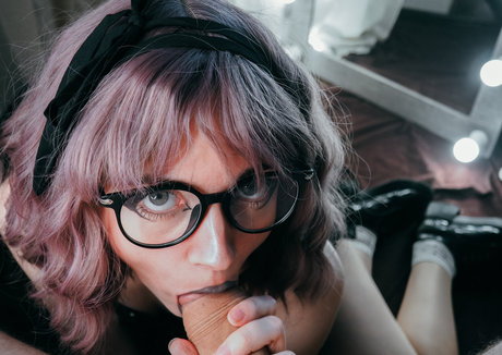 yourbabyvillian pornstar hd images