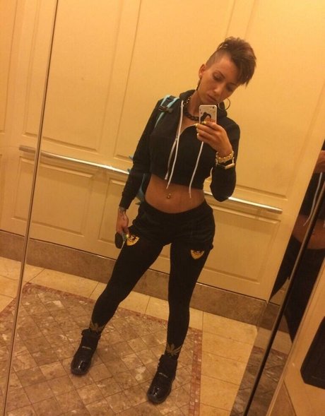 thick latina milf onlyfans naked photos