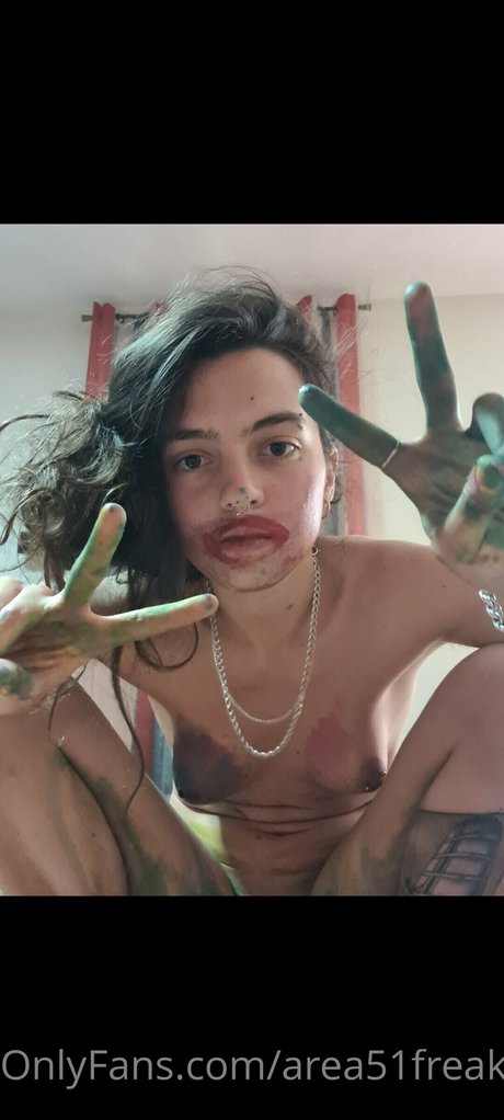 Area51Freak pornographic model pic