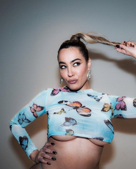 Paola Saulino hd star picture