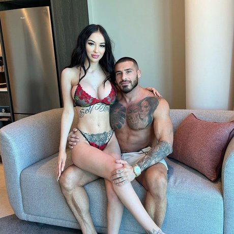 blonde wife onlyfans nudes images