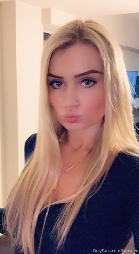 blowjob selfie onlyfans beautiful porn photo