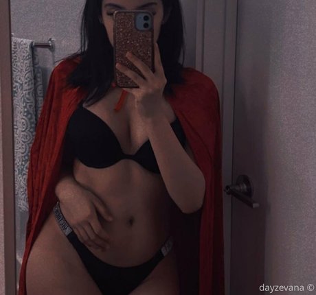 dayzevana model hd pictures