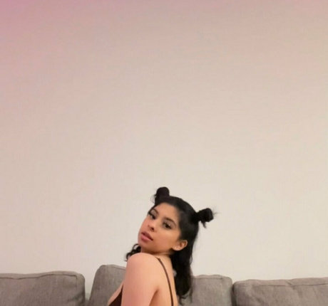 pretty pussy onlyfans hot sex pics