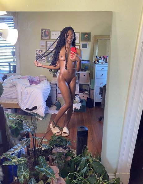 amateur mom onlyfans art naked pictures