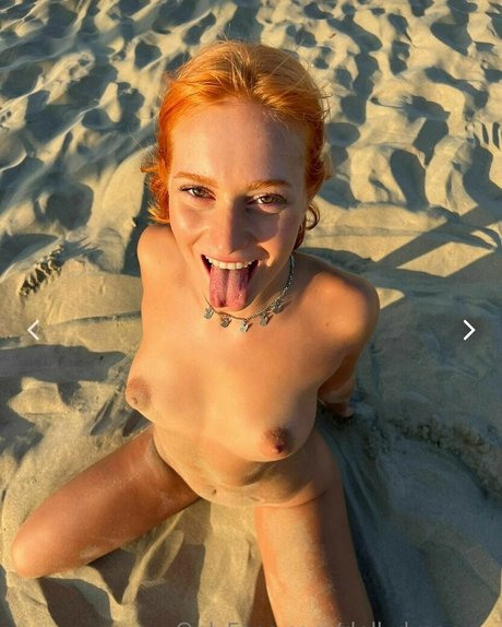 Dolly Dyson porn actress archive