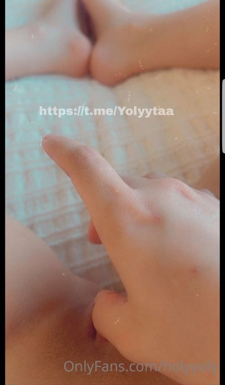 hollyoly star hot img