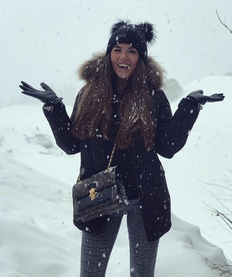 skinny milf onlyfans free image