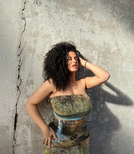 Anna Maria sexy star gallery