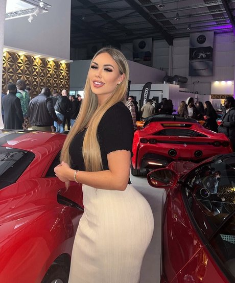 hottest wife onlyfans free naked pictures