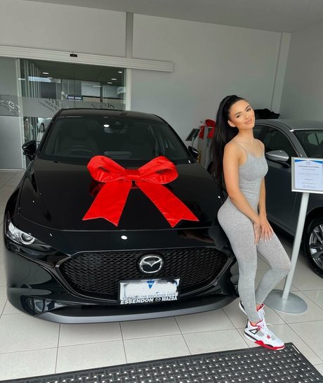 college girl onlyfans hot naked photos