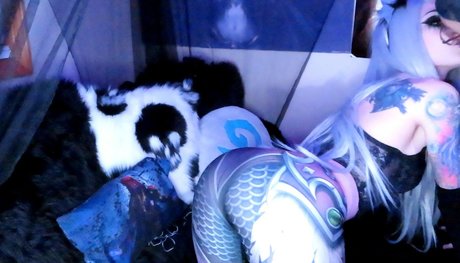 LadySurvival pretty actress pic