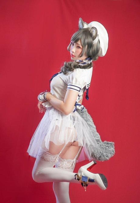 Ely Cosplay high quality model pic