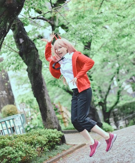 Ely Cosplay model pretty photo