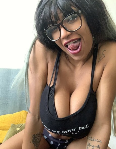 amateur mom onlyfans hot porn gallery