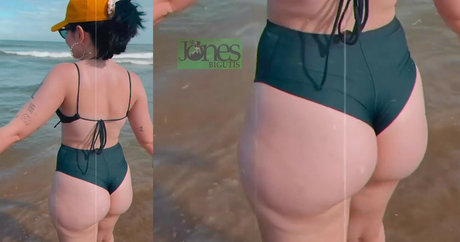 Bella Sant ASMR star hd pic