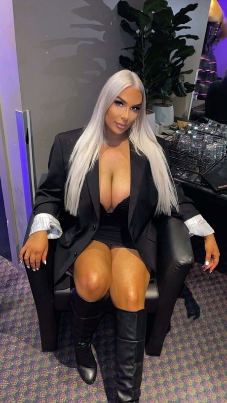 Ashleemunday pornstar pretty photos