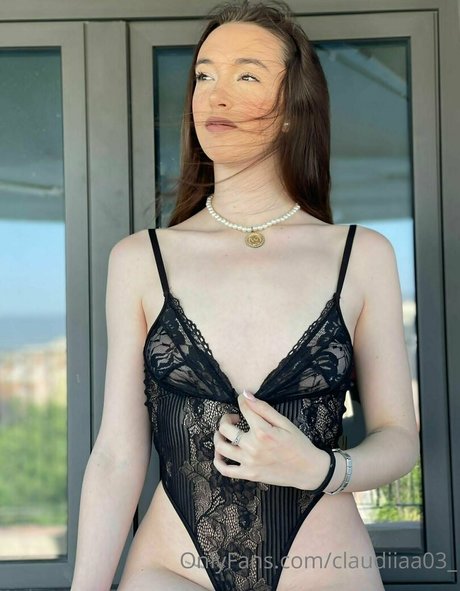 babbyliili actress pics