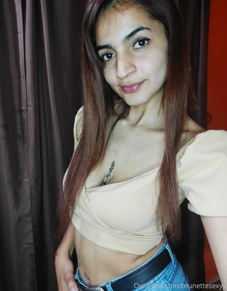 big tits brunette onlyfans pornographic picture