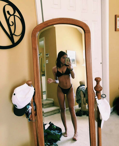 Casey Nixon best actress pics