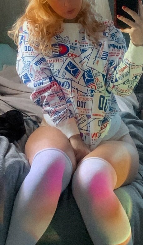 Violet Barlowe free model picture