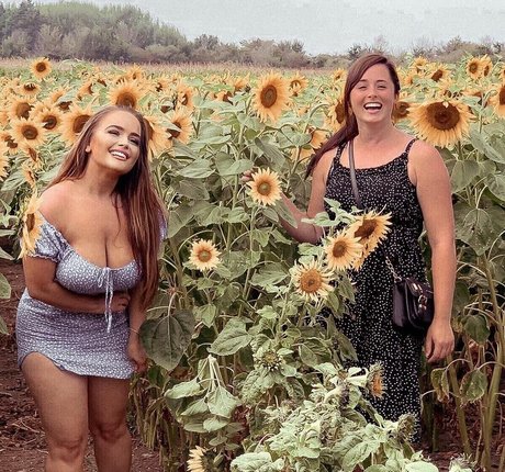 Shauni Rixon pretty actress images