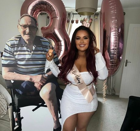 Shauni Rixon model free pictures