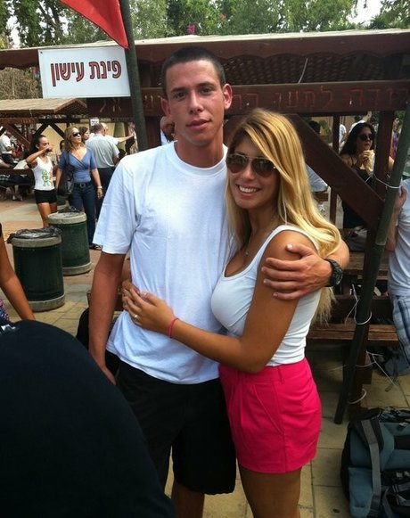 Daniella Yallouz porn model picture