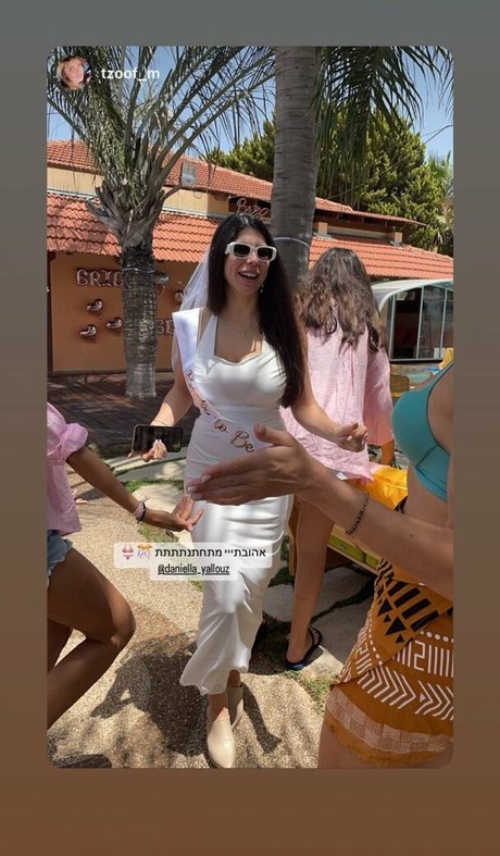 Daniella Yallouz pretty model galleries